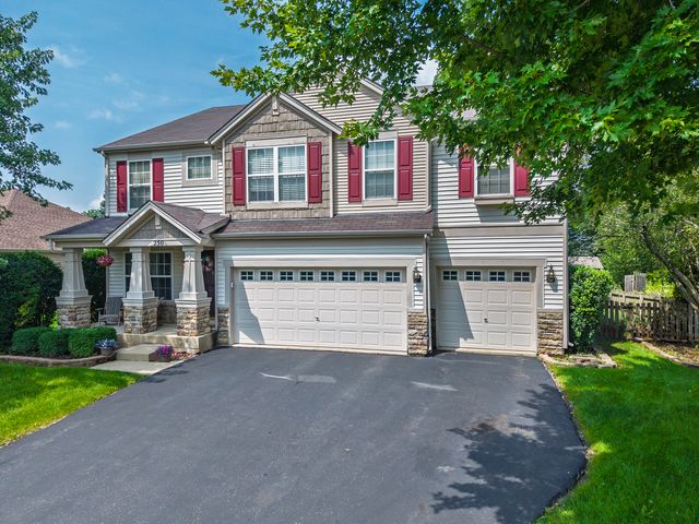 250 Sparrow Drive, Woodstock, IL 60098
