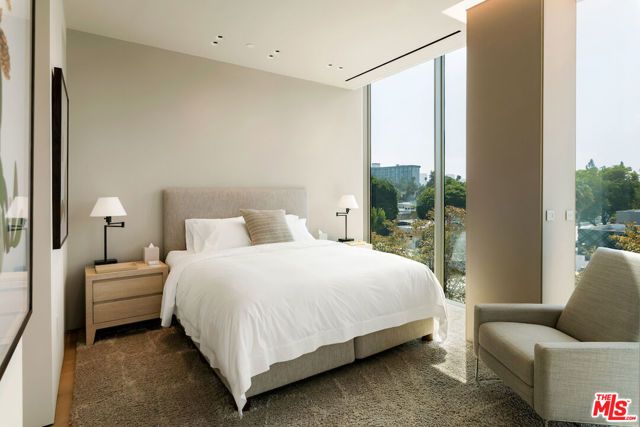 8899 Beverly Boulevard 5A, West Hollywood, CA 90048