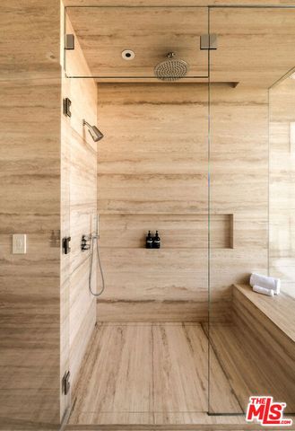 8899 Beverly Boulevard 5A, West Hollywood, CA 90048