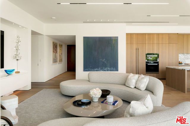 8899 Beverly Boulevard 5A, West Hollywood, CA 90048