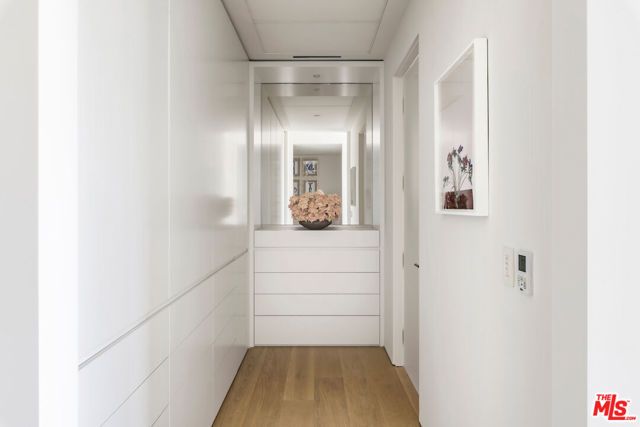 8899 Beverly Boulevard 5A, West Hollywood, CA 90048