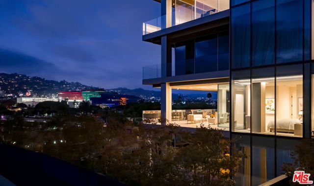 8899 Beverly Boulevard 5A, West Hollywood, CA 90048