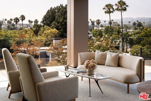 8899 Beverly Boulevard 5A, West Hollywood, CA 90048