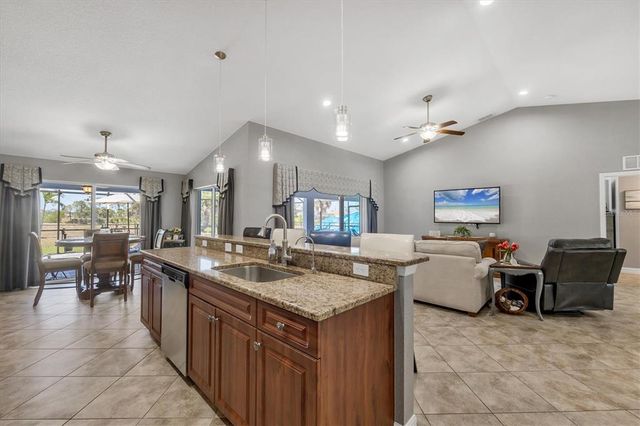194 SPORTSMAN ROAD, Rotonda West, FL 33947