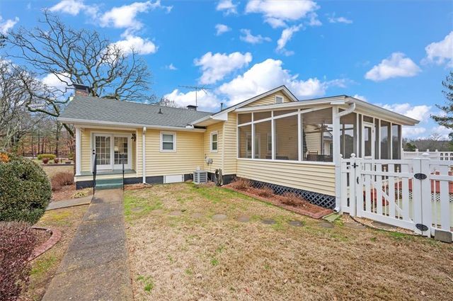 14605 Cogburn Road, Alpharetta, GA 30004