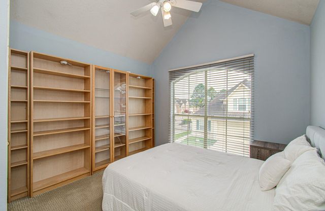 10814 Millridge Pines Court, Houston, TX 77070