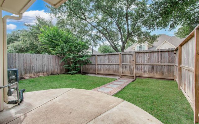 10814 Millridge Pines Court, Houston, TX 77070
