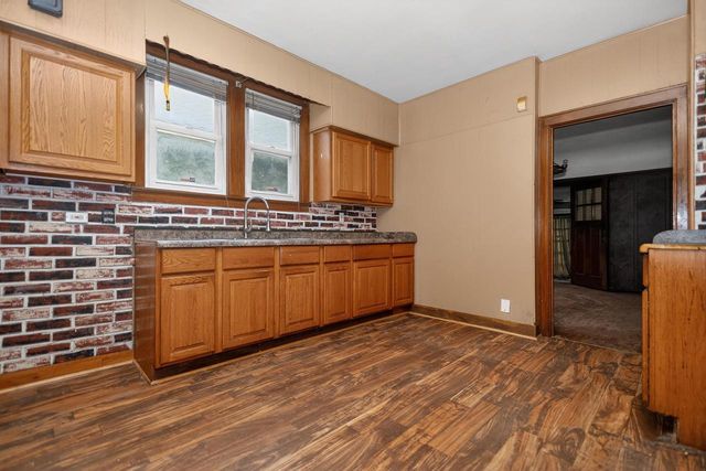 2454 N 49th STREET, Milwaukee, WI 53210