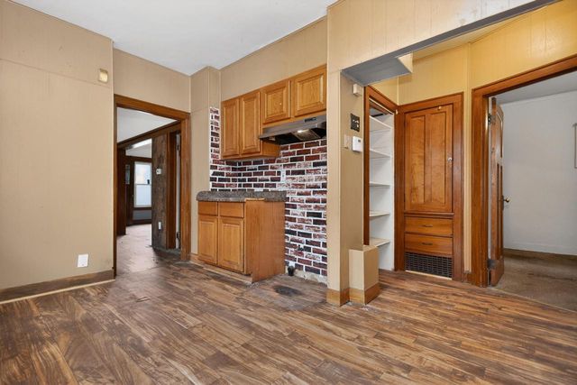 2454 N 49th STREET, Milwaukee, WI 53210