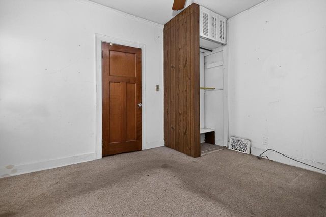 2454 N 49th STREET, Milwaukee, WI 53210