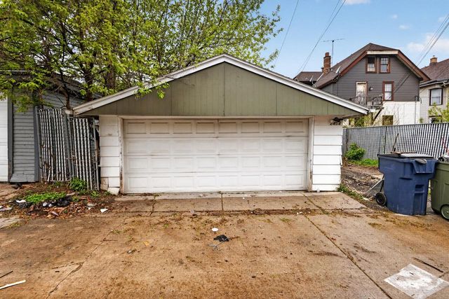 2454 N 49th STREET, Milwaukee, WI 53210
