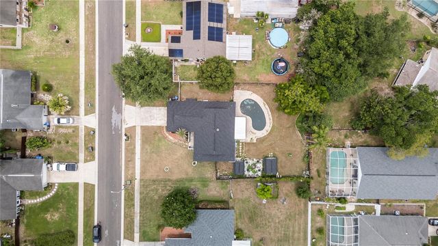 2015 RONALD CIRCLE, Seffner, FL 33584