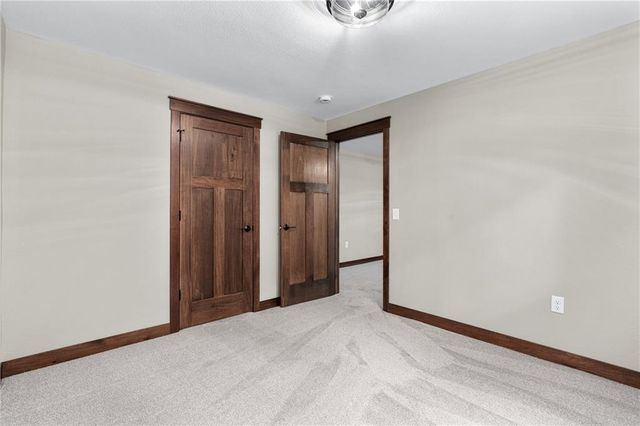 1138 Craven Court, Eau Claire, WI 54703