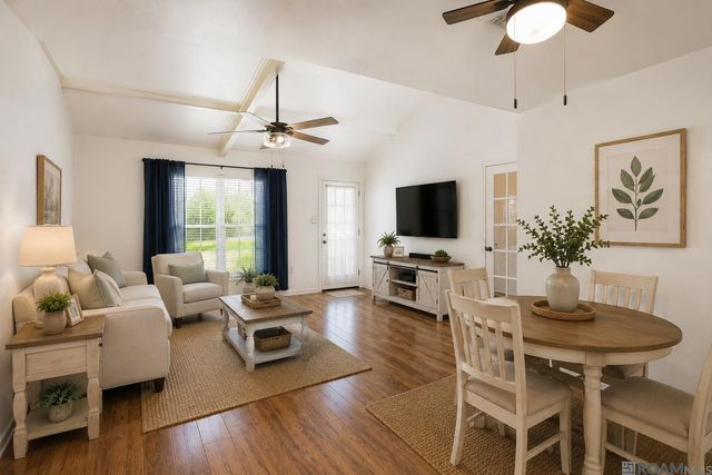 2033 Parlange Dr, Gonzales, LA 70737