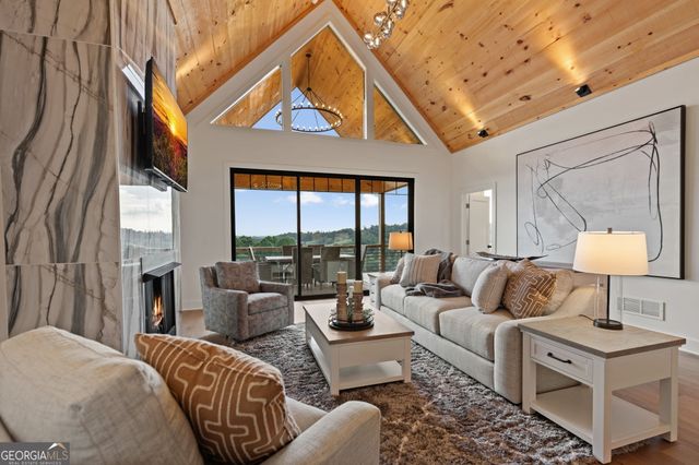 261 Big Valley Drive, Morganton, GA 30560