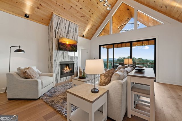 261 Big Valley Drive, Morganton, GA 30560