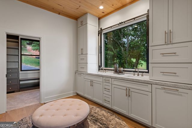 261 Big Valley Drive, Morganton, GA 30560