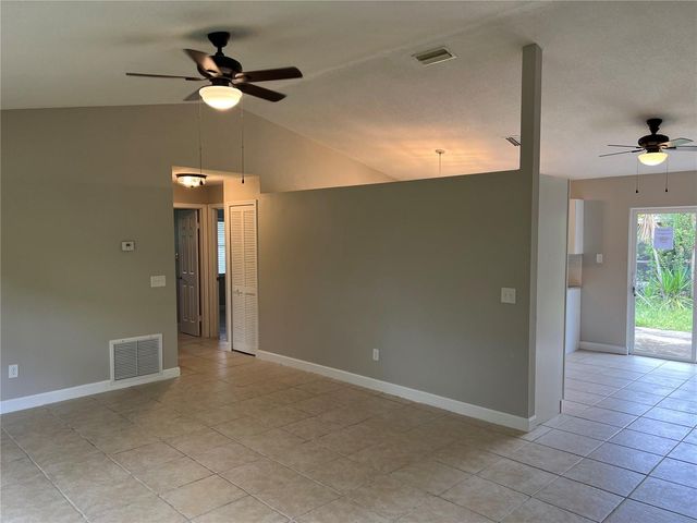 1510 1ST AVENUE, Deland, FL 32724