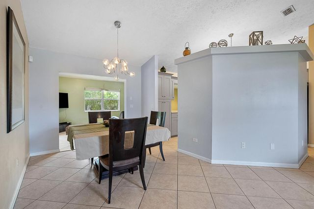 4525 NW Glazbrook Street, Port St Lucie, FL 34983