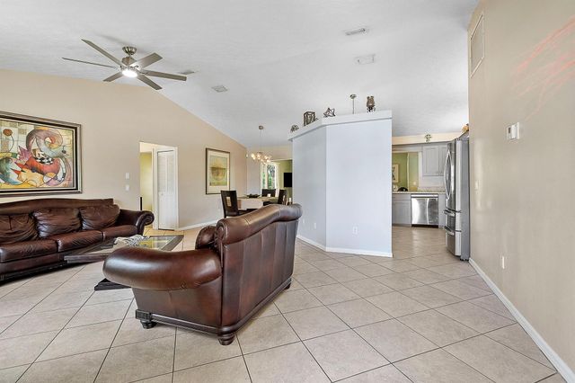 4525 NW Glazbrook Street, Port St Lucie, FL 34983