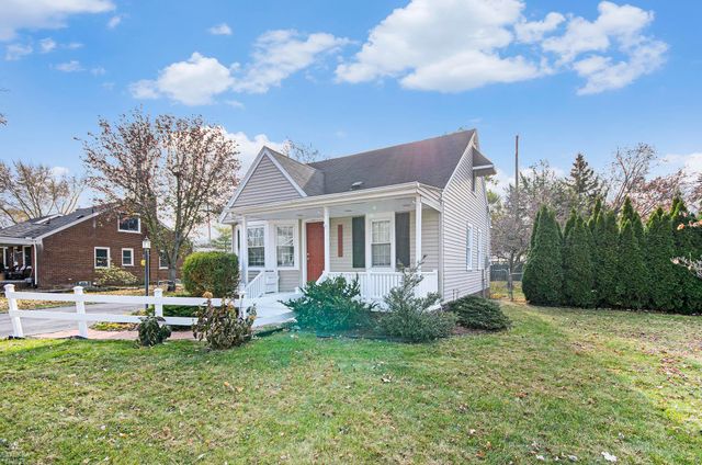 21622 Trombly Street, St Clair Shores, MI 48080