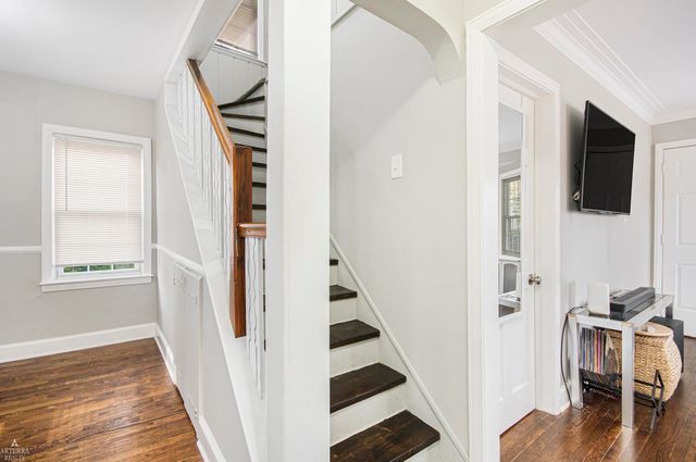 21622 Trombly Street, St Clair Shores, MI 48080