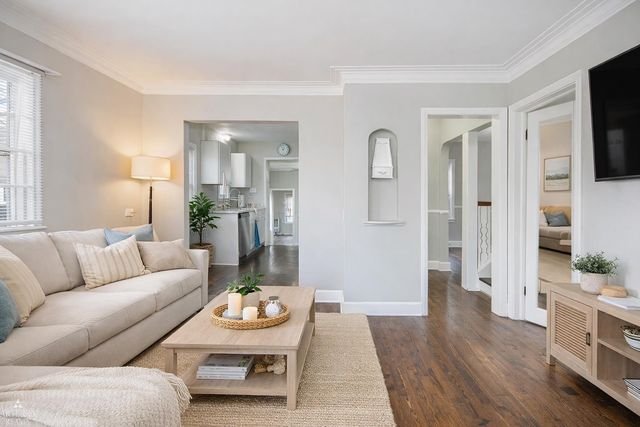 21622 Trombly Street, St Clair Shores, MI 48080