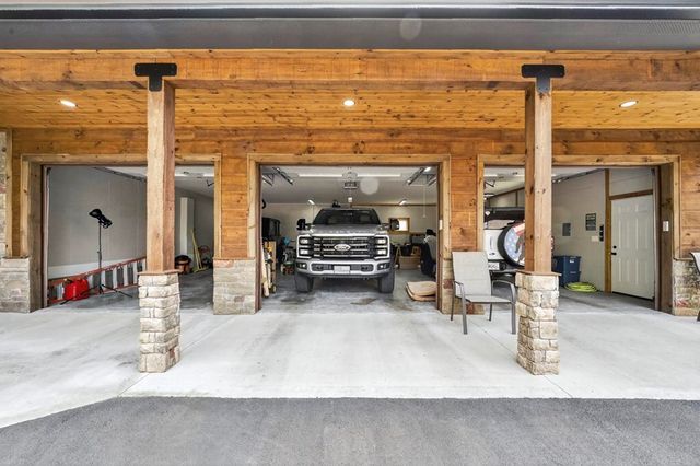 327 Hooch Holler Lane, Morganton, GA 30560