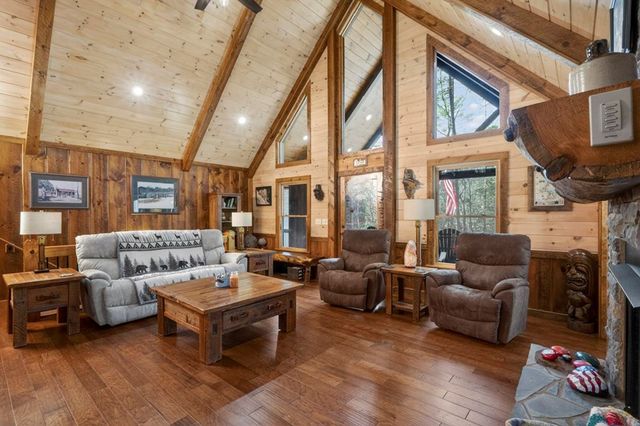 327 Hooch Holler Lane, Morganton, GA 30560
