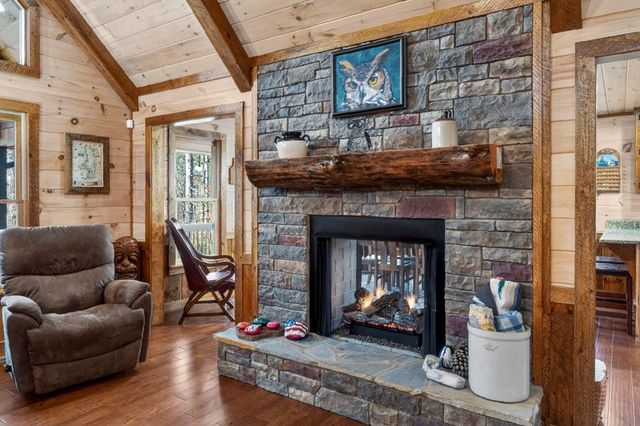327 Hooch Holler Lane, Morganton, GA 30560