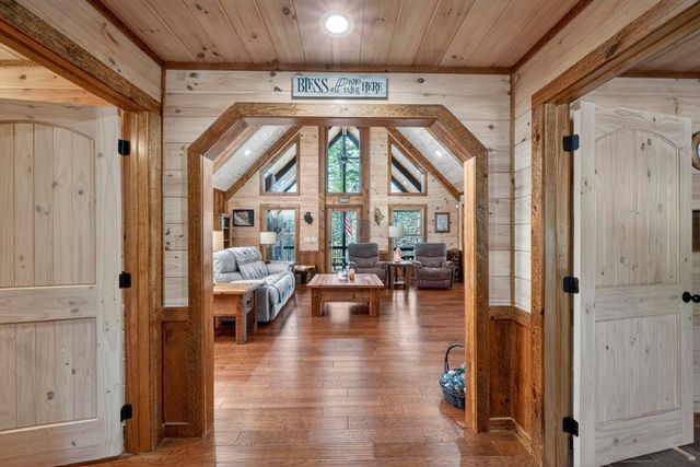 327 Hooch Holler Lane, Morganton, GA 30560