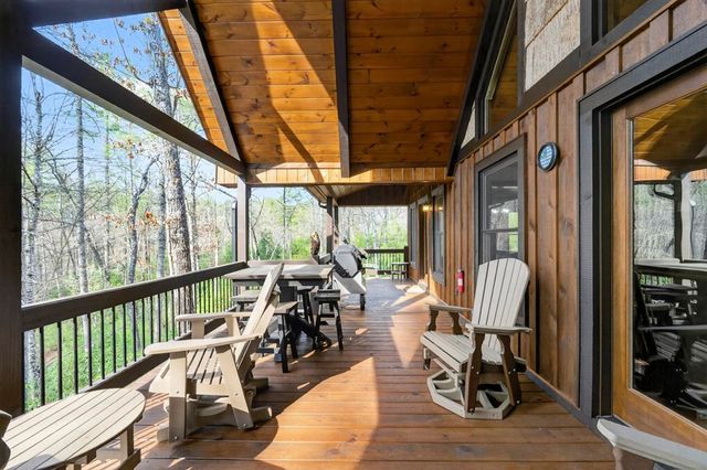 327 Hooch Holler Lane, Morganton, GA 30560