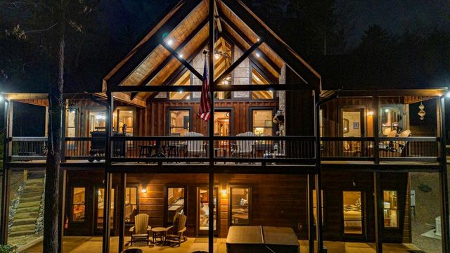327 Hooch Holler Lane, Morganton, GA 30560