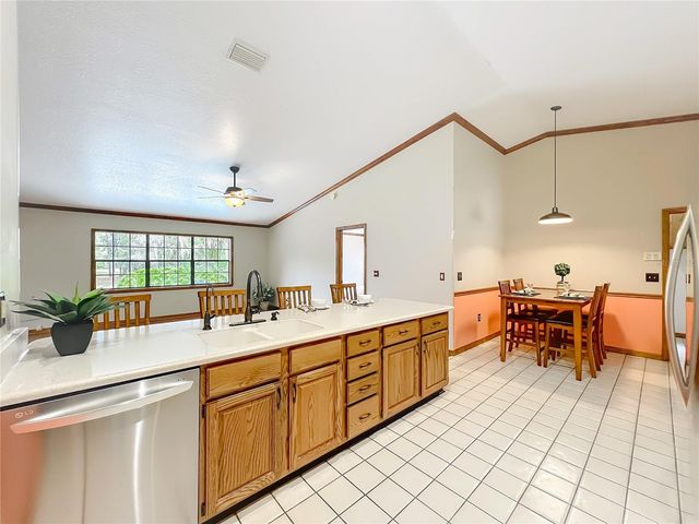 372 WEKIVA PARK DRIVE, Sanford, FL 32771