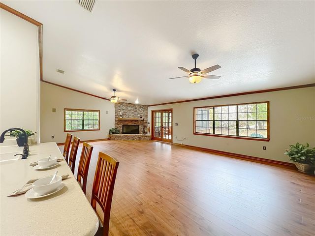 372 WEKIVA PARK DRIVE, Sanford, FL 32771