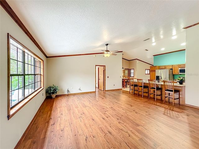 372 WEKIVA PARK DRIVE, Sanford, FL 32771