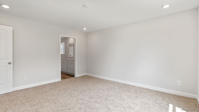 3329 Knotts Drive, Montgomery, AL 36116