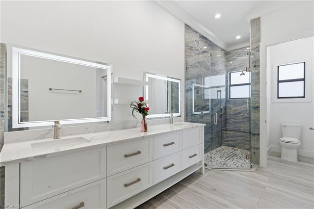 1109 Lenox CT, Cape Coral, FL 33904