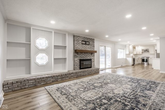 11127 Haverstick Road, Carmel, IN 46033