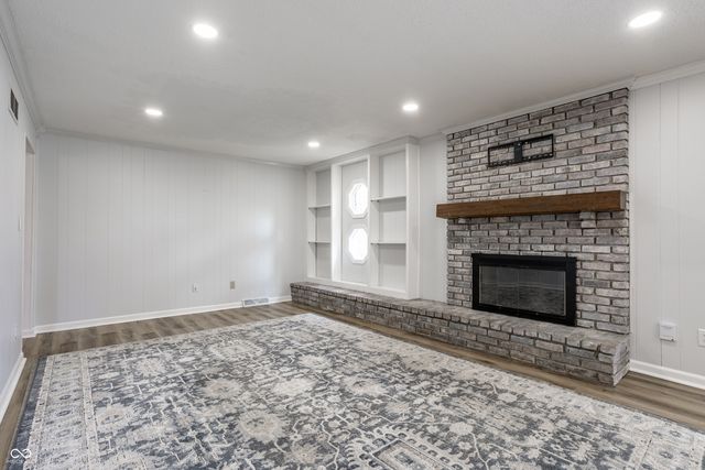 11127 Haverstick Road, Carmel, IN 46033