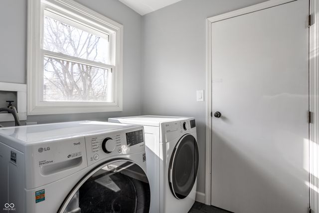 11127 Haverstick Road, Carmel, IN 46033