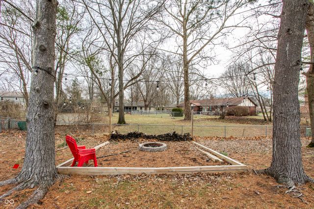 11127 Haverstick Road, Carmel, IN 46033