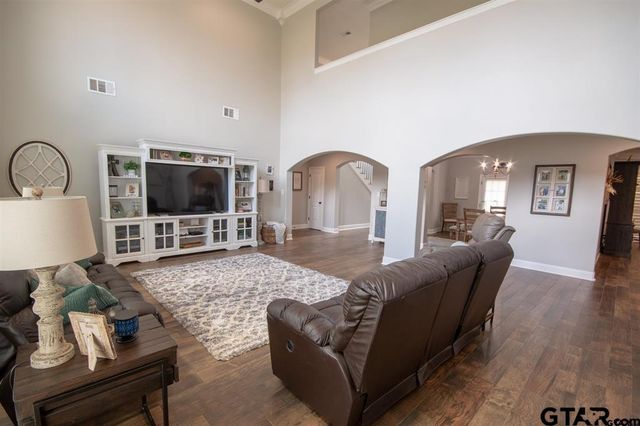 501 Maji Rd, Whitehouse, TX 75791
