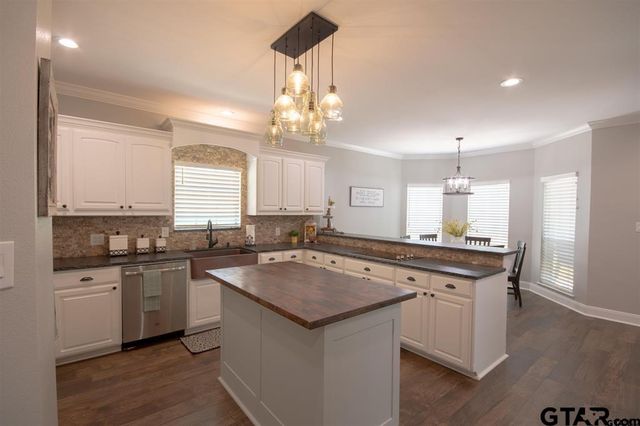 501 Maji Rd, Whitehouse, TX 75791