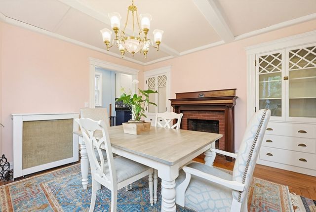 63 Walker Rd, Swampscott, MA 01907