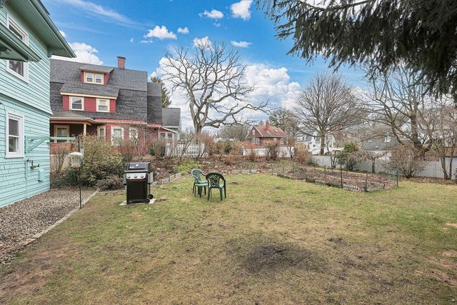 63 Walker Rd, Swampscott, MA 01907