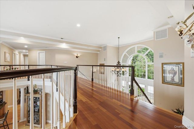 14 Woodcock Lane, Old Field, NY 11733