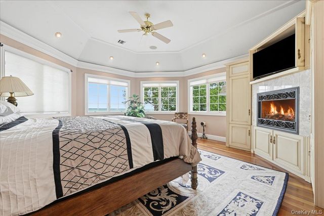 14 Woodcock Lane, Old Field, NY 11733