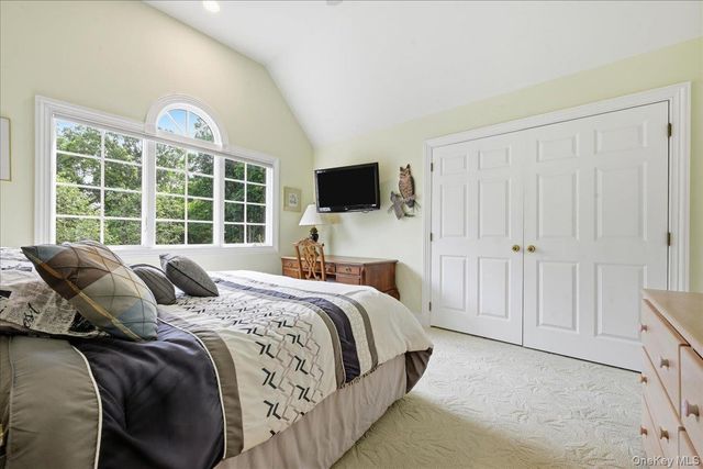 14 Woodcock Lane, Old Field, NY 11733
