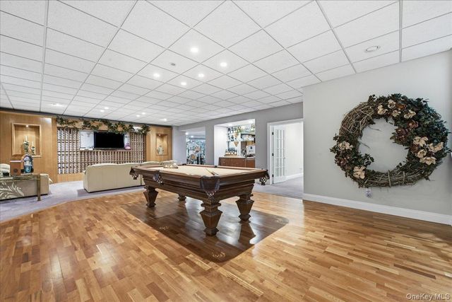 14 Woodcock Lane, Old Field, NY 11733